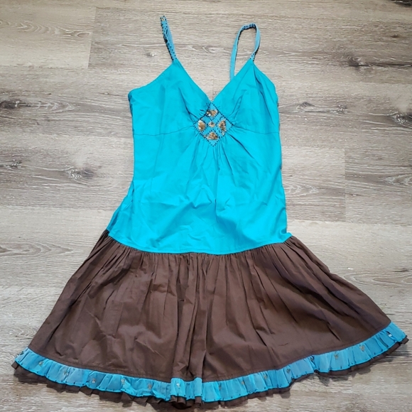 Dress - Picture 2 of 5